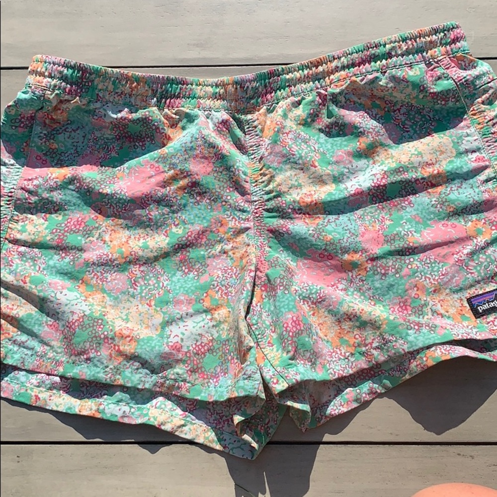 Patagonia Coral Print Athletic shorts